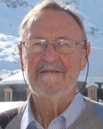 Prof. em. Dr. John McGuigan